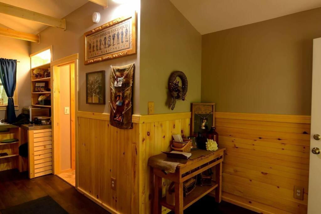Villa Foxtail Orchards - The Fox Den Tazewell Exterior foto